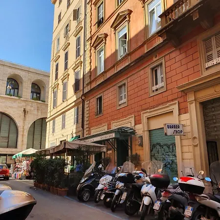 فندق مبيت وإفطار Rosa Termini 3*