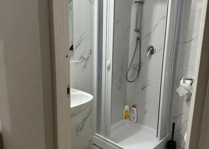 Rosa Termini Bed & Breakfast 3*