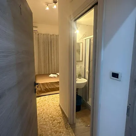 Bed & Breakfast Turistico Di Fuoco C 3*