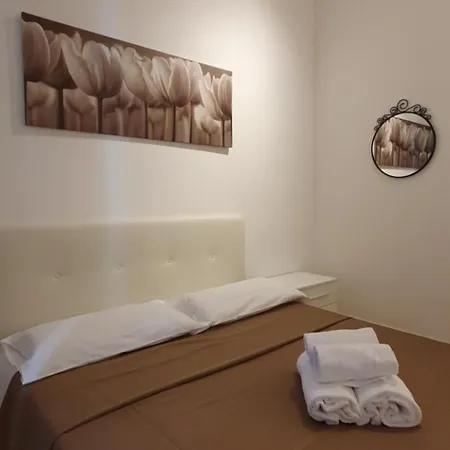 Turistico Di Fuoco C Bed & Breakfast 3*
